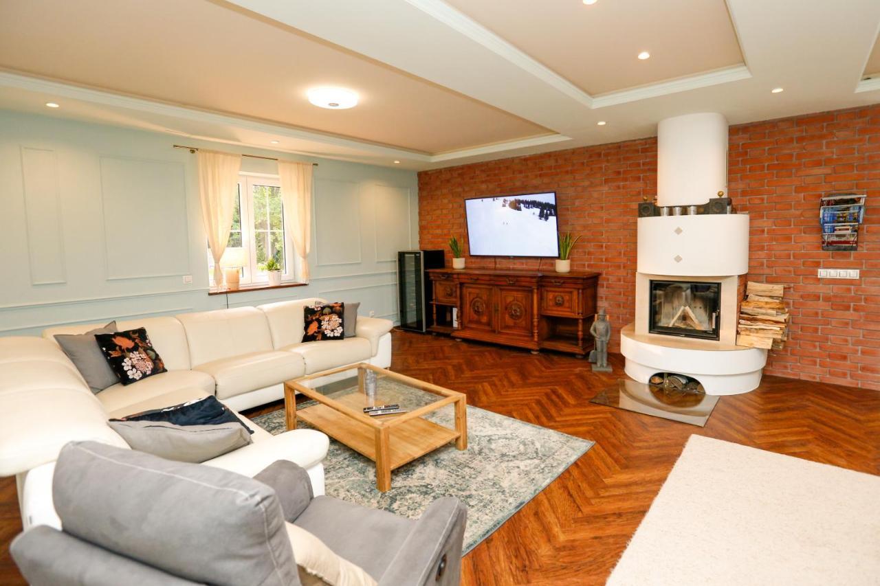 Iseroase House Deluxe Pobiedna Extérieur photo